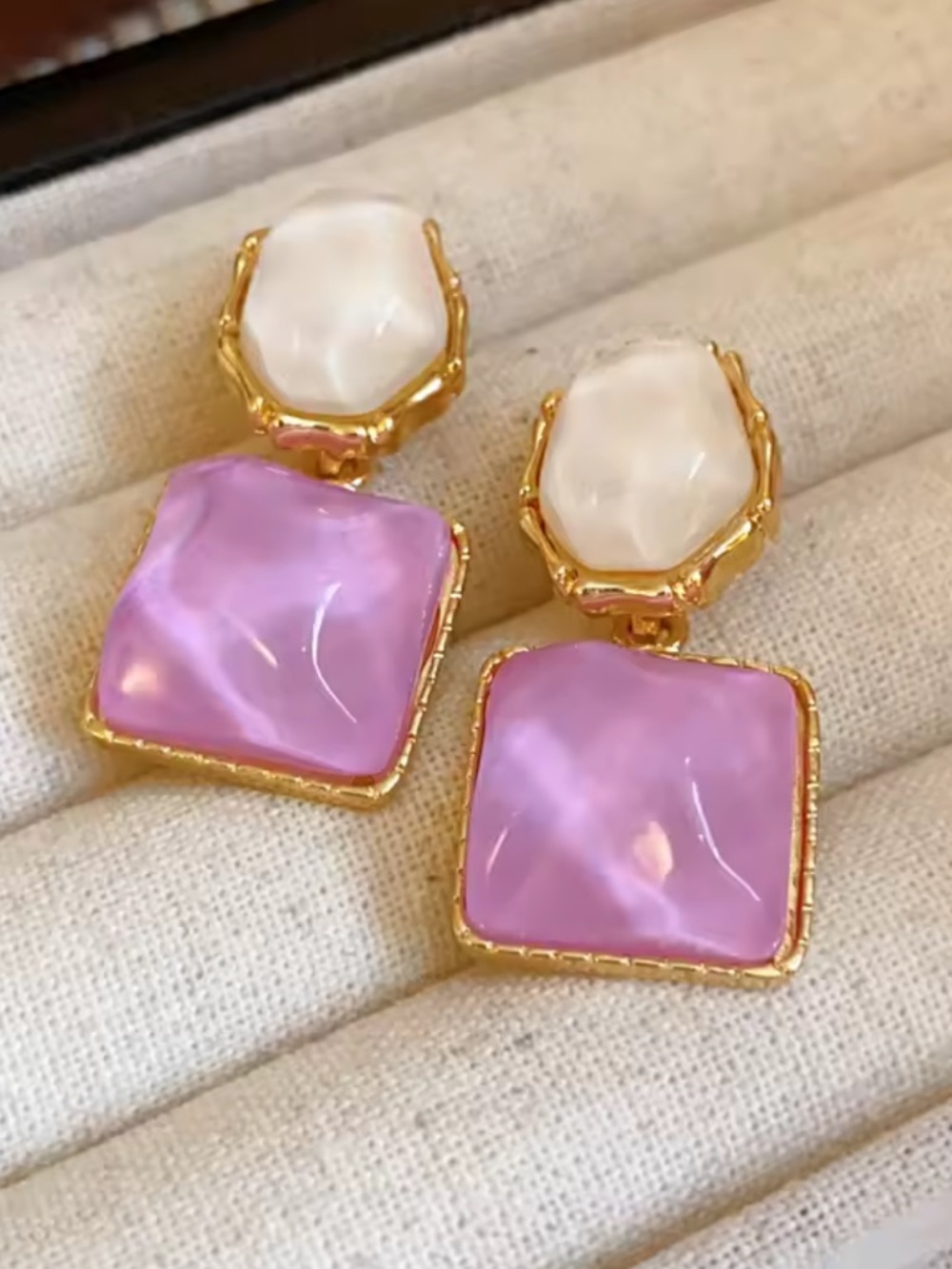 Vintage Geometric Purple Cream Marble Acetate Elegant Gold tone Earrings